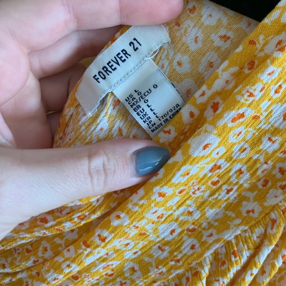 Forever 21 Crop Top - Picture 3 of 4